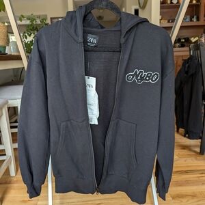 Zara Men's Black Zip-Up Hoodie